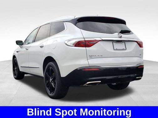 White Frost Tricoat 2024 Buick Enclave Essence AWD