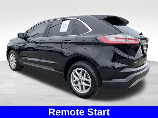 Black Metallic 2024 Ford Edge SEL