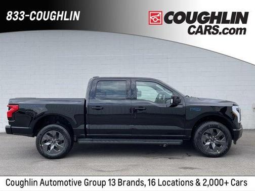 2025 Ford F-150 Lightning LARIAT