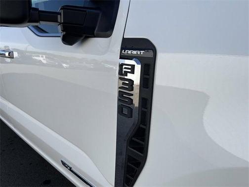 2026 Ford F-350 Lariat