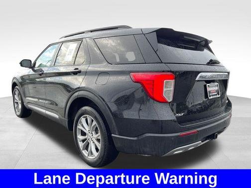 Black Metallic 2024 Ford Explorer XLT