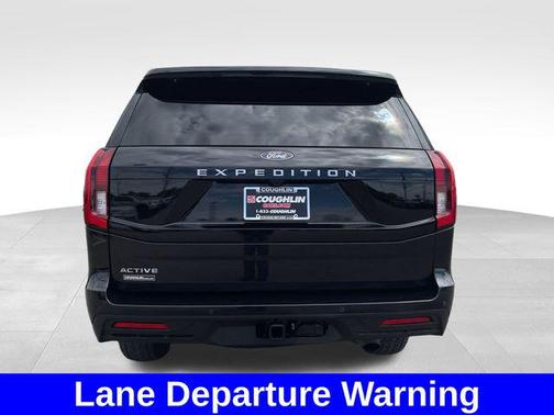 Black Metallic 2025 Ford Expedition Active