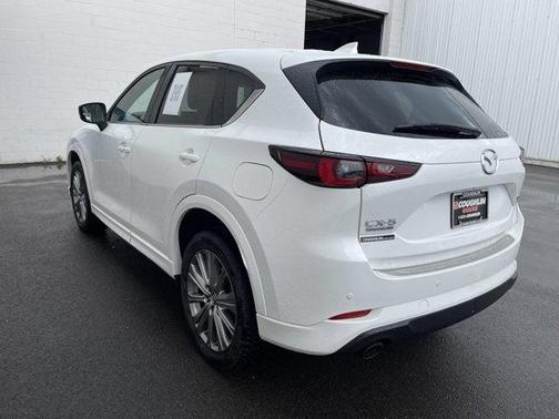 2022 Mazda CX-5 Signature