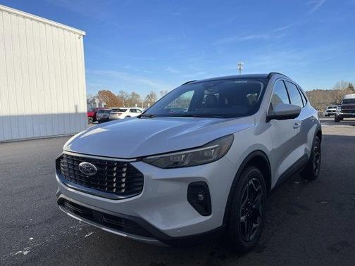 2026 Ford Escape Platinum