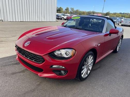 2019 FIAT 124 Spider Base