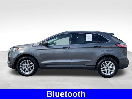 Carbonized Gray Metallic 2024 Ford Edge SEL