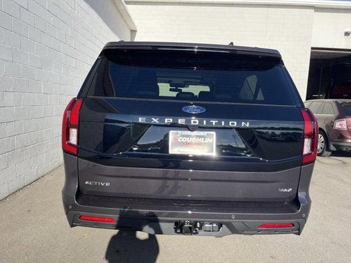 2025 Ford Expedition Max Active 4x4