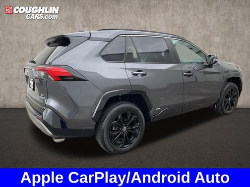 2022 Toyota RAV4 Hybrid SE