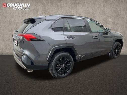 2022 Toyota RAV4 Hybrid SE
