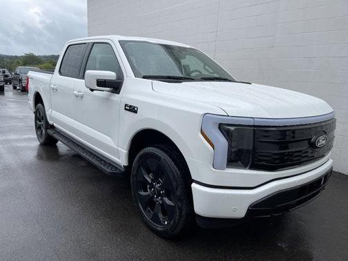 2025 Ford F-150 Lightning Platinum