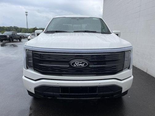 2025 Ford F-150 Lightning Platinum