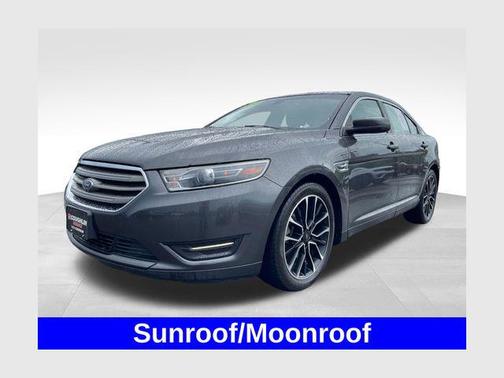 Magnetic 2018 Ford Taurus SEL