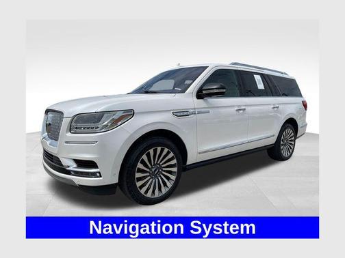 White Platinum Clearcoat Metallic 2019 Lincoln Navigator L Reserve