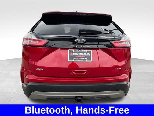Rapid Red Metallic Tinted Clearcoat 2024 Ford Edge SEL
