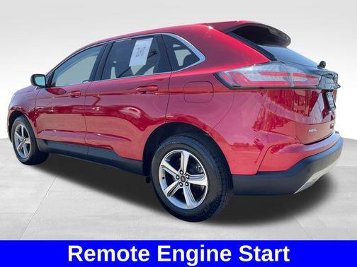 Rapid Red Metallic Tinted Clearcoat 2024 Ford Edge SEL