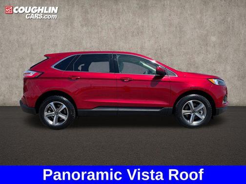 Rapid Red Metallic Tinted Clearcoat 2024 Ford Edge SEL