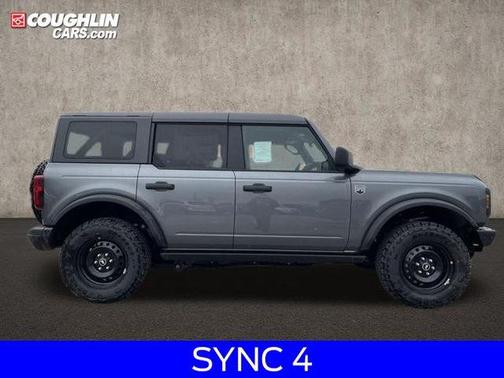 Carbonized Gray Metallic 2026 Ford Bronco Big Bend