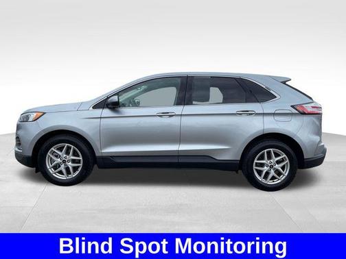 Iconic Silver Metallic 2024 Ford Edge SEL