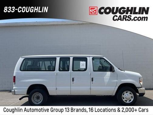 2013 Ford E350 Super Duty XL