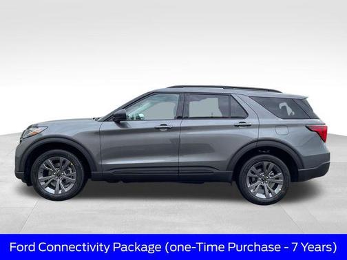 Carbonized Gray Metallic 2026 Ford Explorer Active