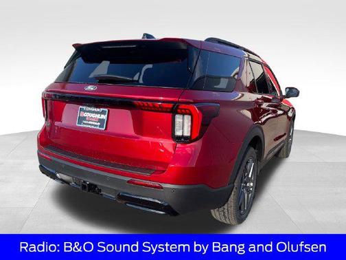 Ruby Red Metallic Tinted Clearcoat 2027 Ford Explorer ST-Line