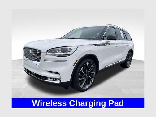 White 2020 Lincoln Aviator Reserve AWD