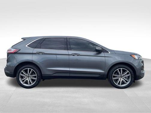 Carbonized Gray Metallic 2024 Ford Edge Titanium