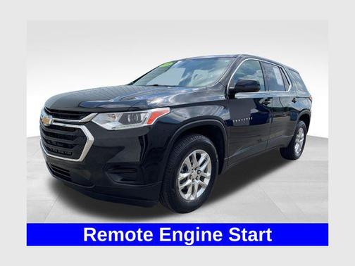 Mosaic Black Metallic 2021 Chevrolet Traverse LS