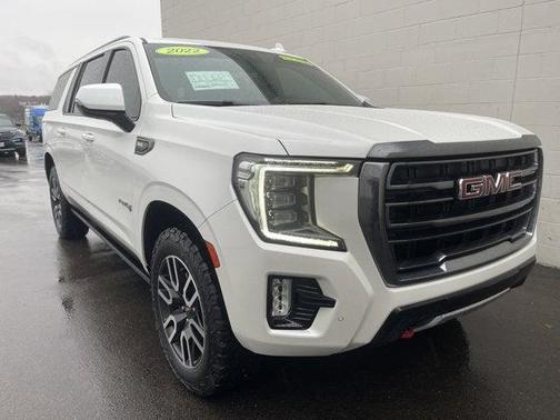 2022 GMC Yukon XL 4WD AT4