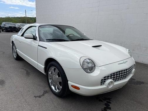 2002 Ford Thunderbird Base
