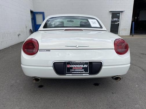 2002 Ford Thunderbird Base