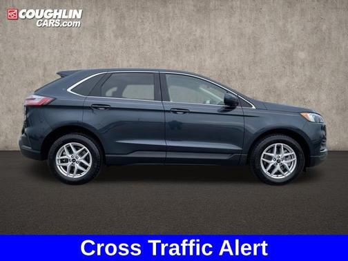 Blue Metallic 2023 Ford Edge SEL