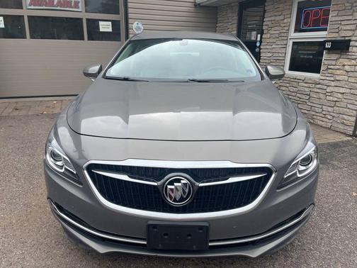 2017 Buick LaCrosse Essence