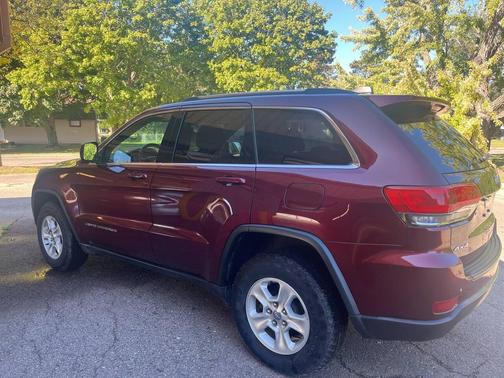 2016 Jeep Grand Cherokee Laredo