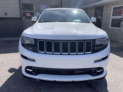 Bright White Clearcoat 2014 Jeep Grand Cherokee SRT