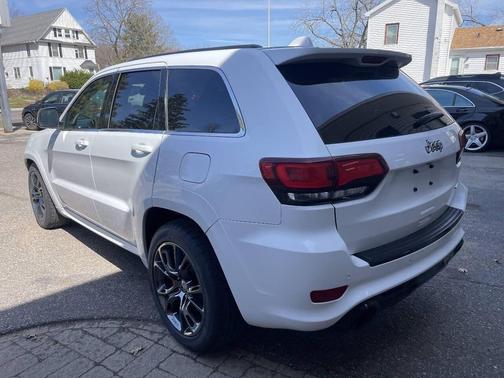 Bright White Clearcoat 2014 Jeep Grand Cherokee SRT