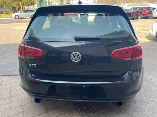 2017 Volkswagen Golf GTI 2.0T S 4-Door