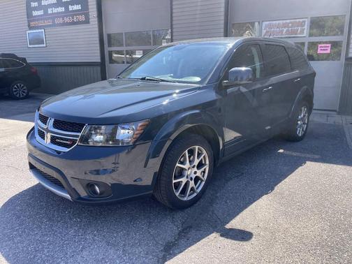 Bruiser Gray Clearcoat 2017 Dodge Journey GT