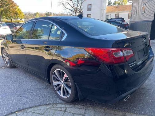 2018 Subaru Legacy Limited