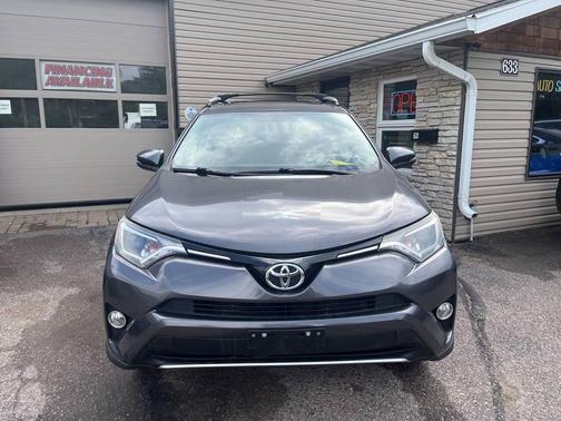2016 Toyota RAV4 XLE