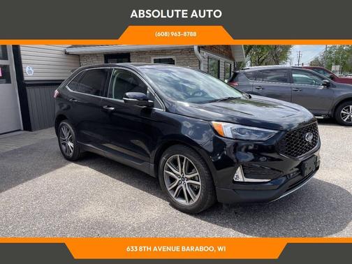 Agate Black 2019 Ford Edge Titanium