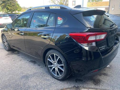 2017 Subaru Impreza 2.0i Limited
