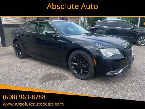 2018 Chrysler 300 Touring