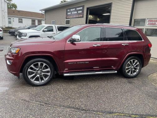 Velvet Red Pearlcoat 2018 Jeep Grand Cherokee Overland