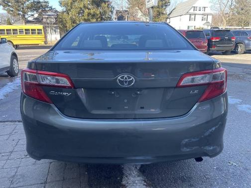 2013 Toyota Camry LE