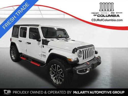 Bright White Clearcoat 2019 Jeep Wrangler Unlimited Sahara