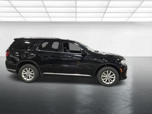 DB Black Clearcoat 2022 Dodge Durango SXT AWD