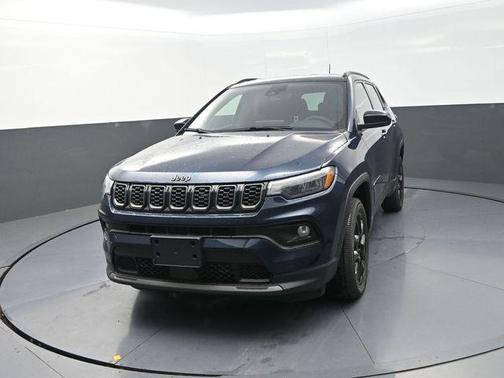 Fathom Blue Pearl Coat 2026 Jeep Compass Latitude