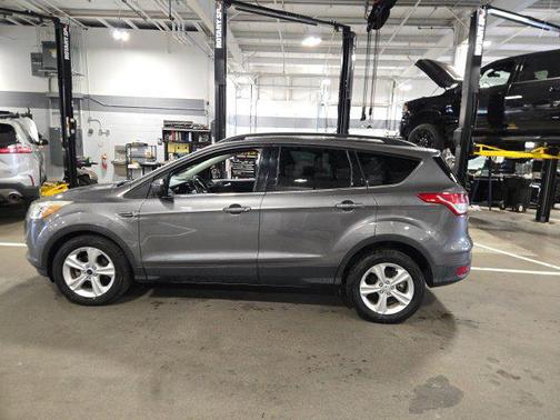 Sterling Gray Metallic 2014 Ford Escape SE