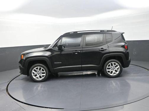 Black 2018 Jeep Renegade Latitude